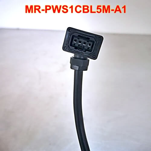 MR-PWS1CBL5M-A1 cáp nguồn động cơ servo