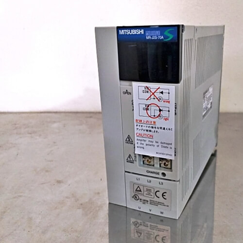 Bộ điều khiển servo driver amplifier Mitsubishi MR-J2S-70A thông số kỹ thuật